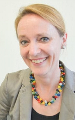 Dr. Sabine Siegrist